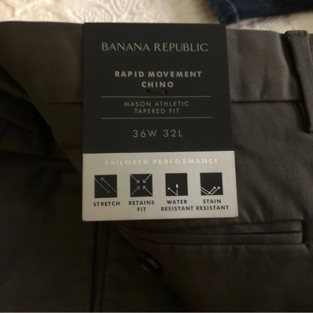 NWT BR Tapered Rapid Movement Chino - Picture 4 of 7